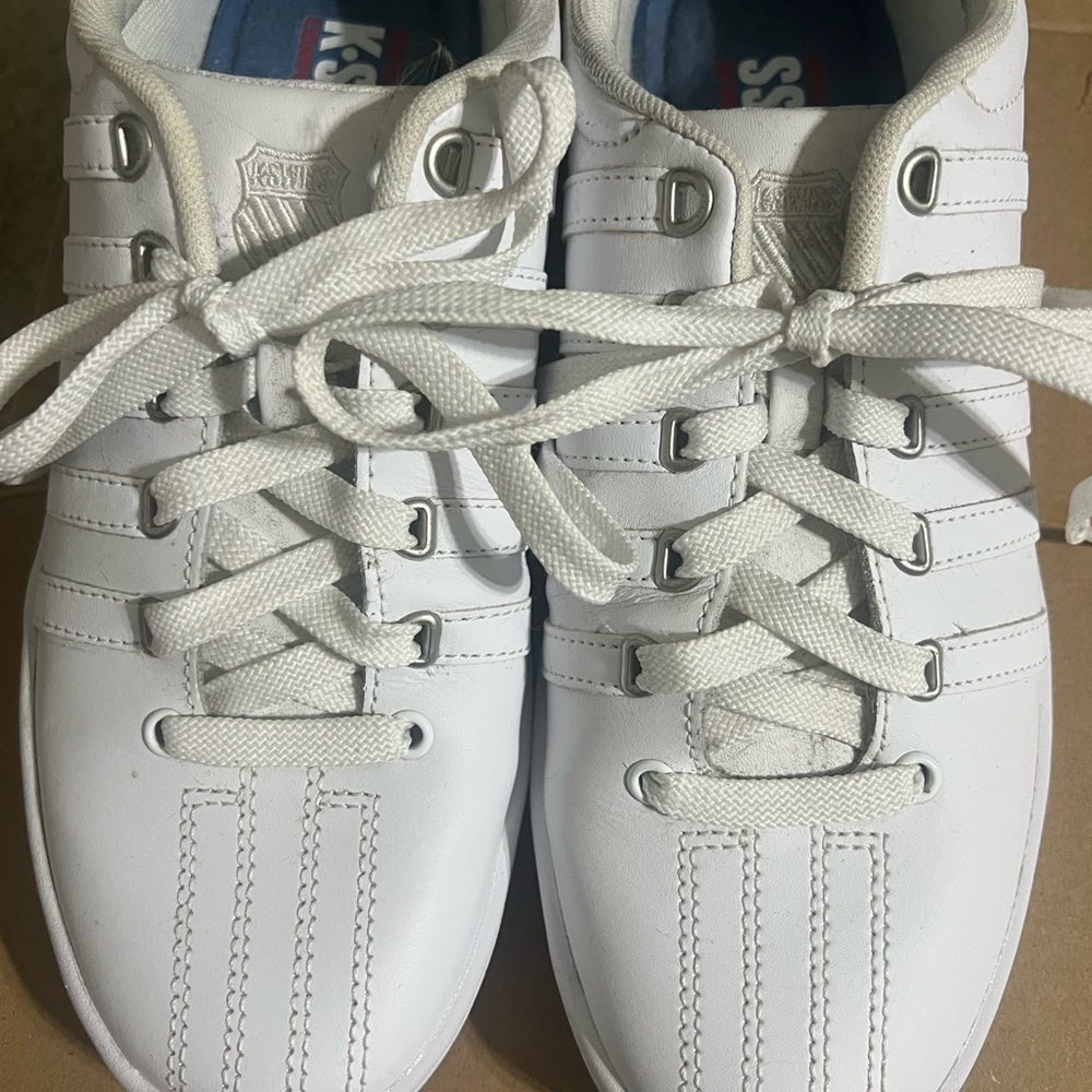 K-Swiss Women’s White Sneakers